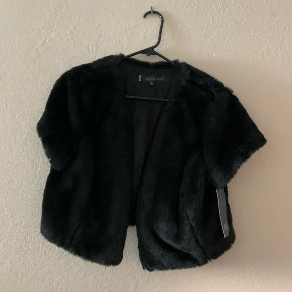vest - Picture 2 of 3